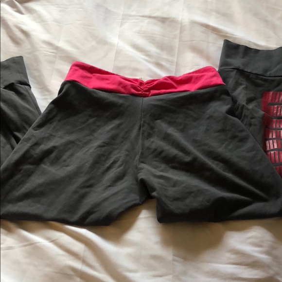 Puma cropped Capri pants - Picture 6 of 6